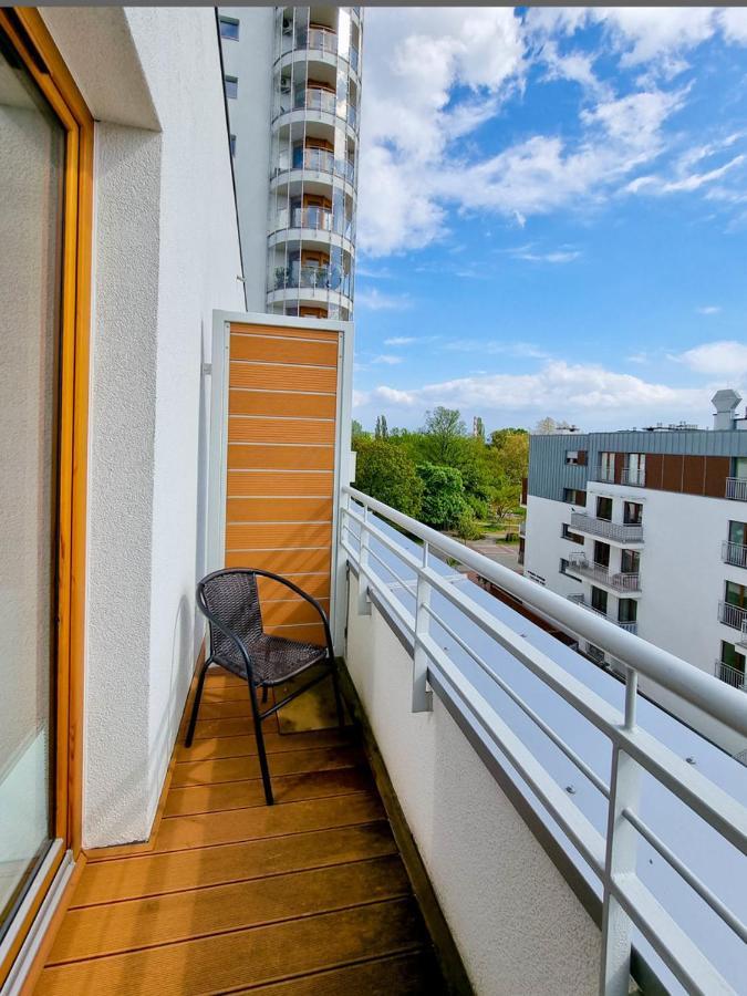 Visit Baltic - Platan Tower Grey Apartment Swinoujscie Luaran gambar