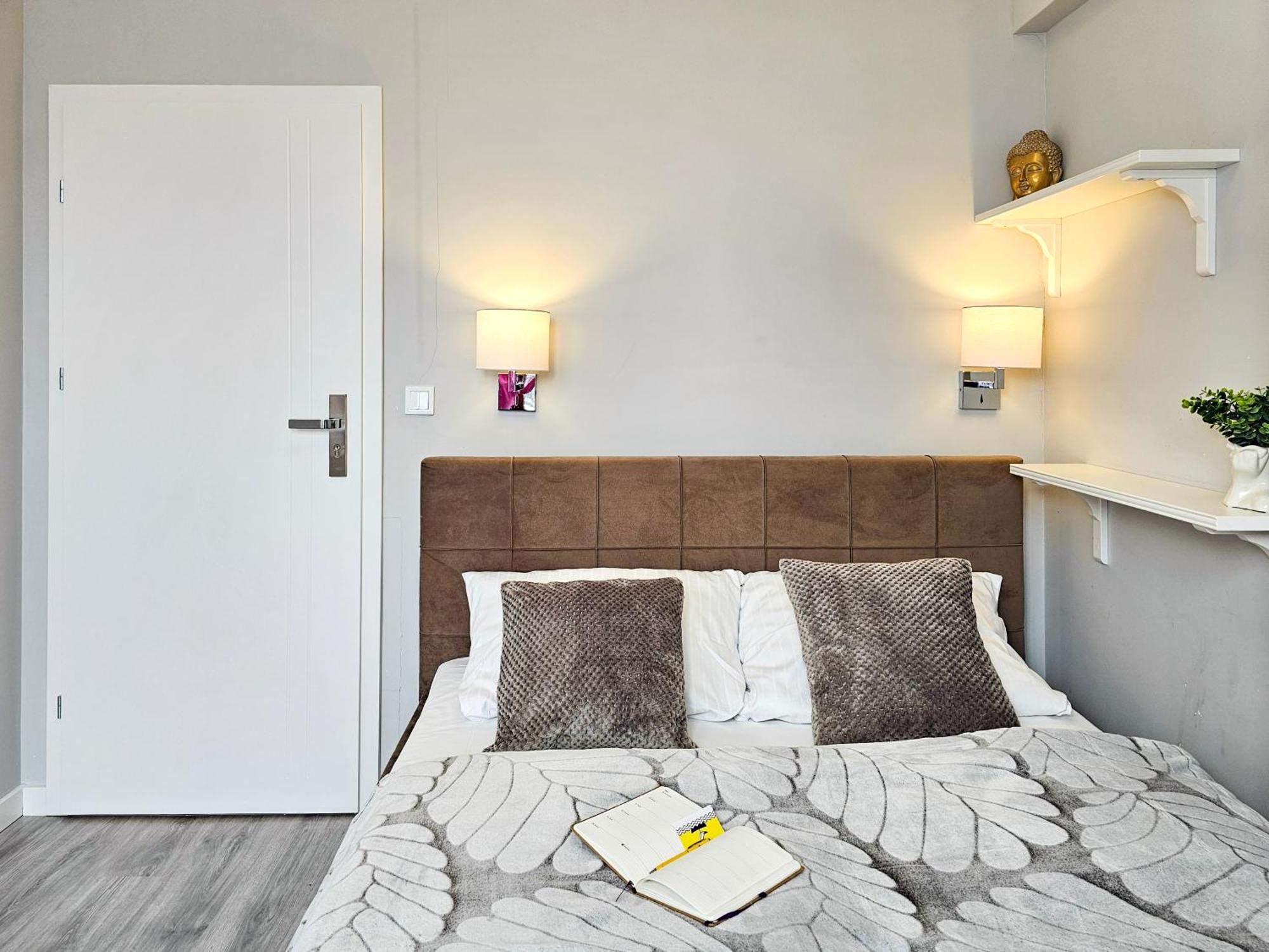 Visit Baltic - Platan Tower Grey Apartment Swinoujscie Luaran gambar