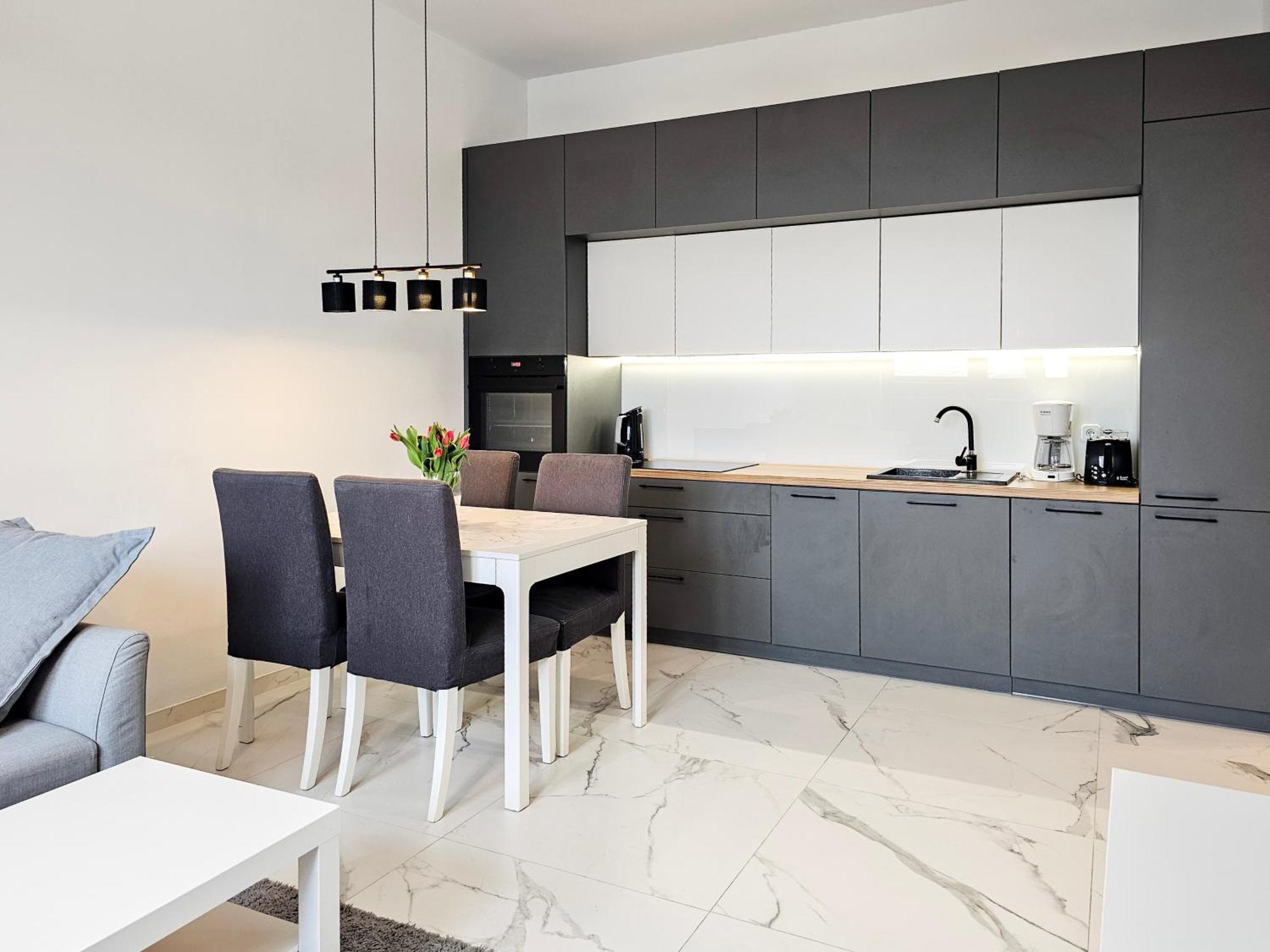 Visit Baltic - Platan Tower Grey Apartment Swinoujscie Luaran gambar